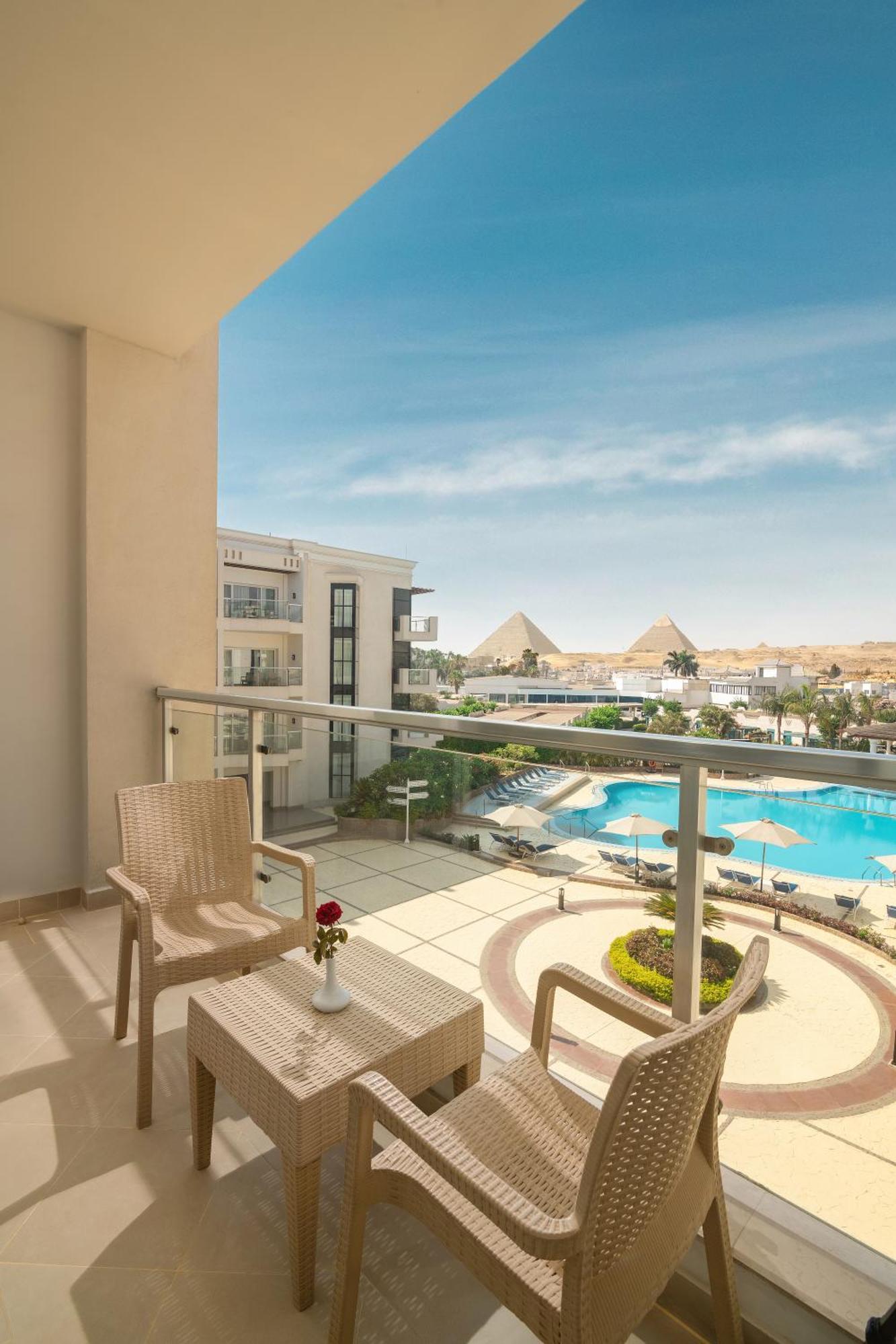 Steigenberger Pyramids Cairo 5*